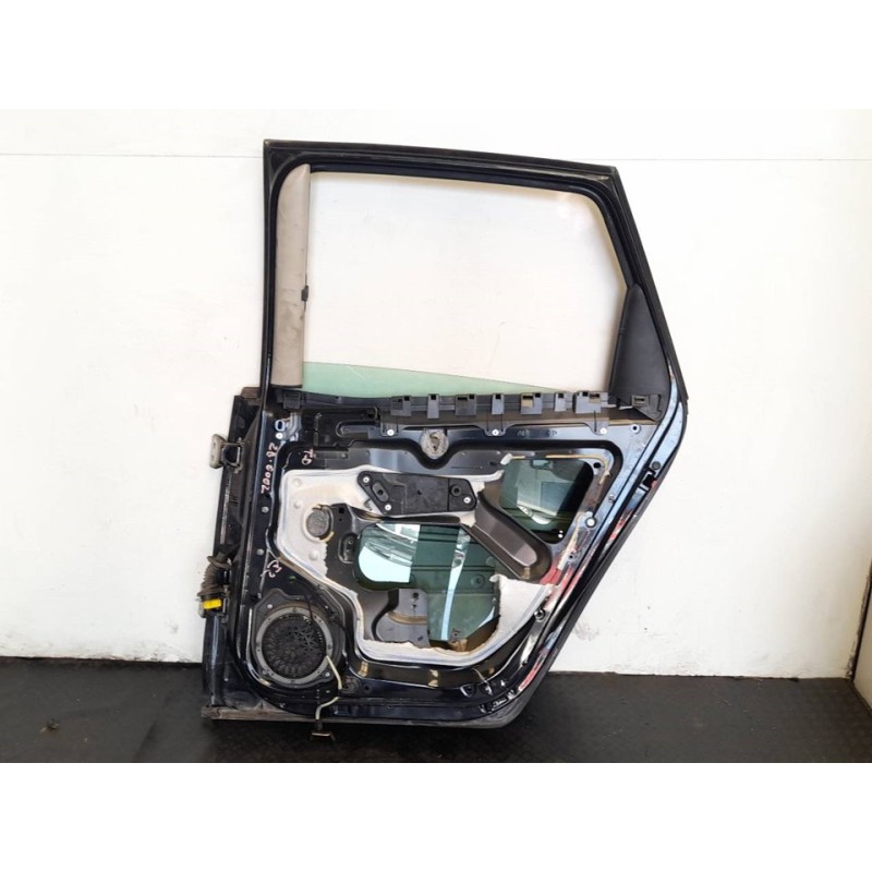 Recambio de puerta trasera derecha para citroën c4 picasso millenium referencia OEM IAM - Negro 2