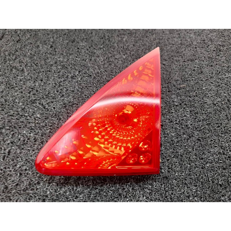Recambio de piloto trasero derecho interior para peugeot 3008 active referencia OEM IAM 9683460980  