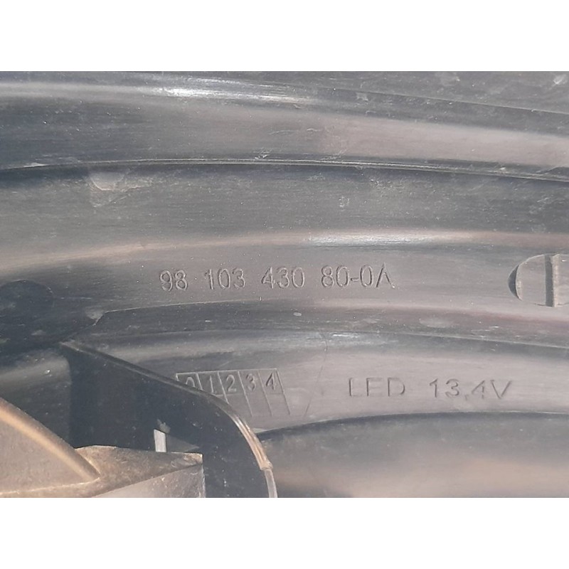 Recambio de piloto trasero izquierdo para peugeot 208 style referencia OEM IAM 9810343080 2