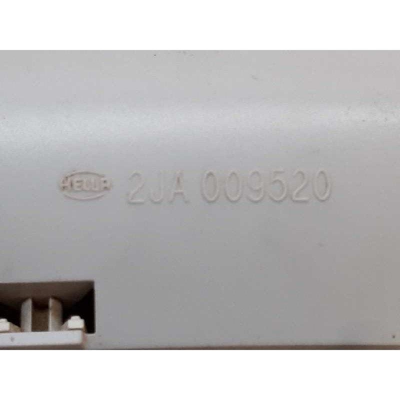 Recambio de luz interior para mercedes-benz clase gla (w156) gla 180 (156.942) referencia OEM IAM A2048204801 2JA009520 - Blanco 4
