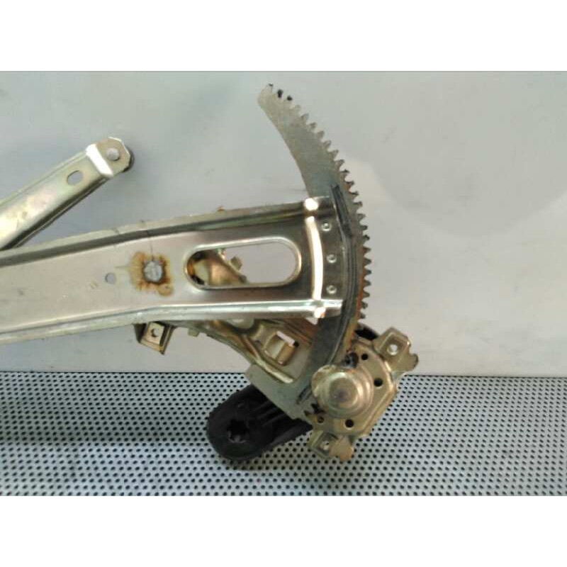 Recambio de elevalunas delantero derecho para mercedes-benz mb 180 2.4d referencia OEM IAM - Blanco 3