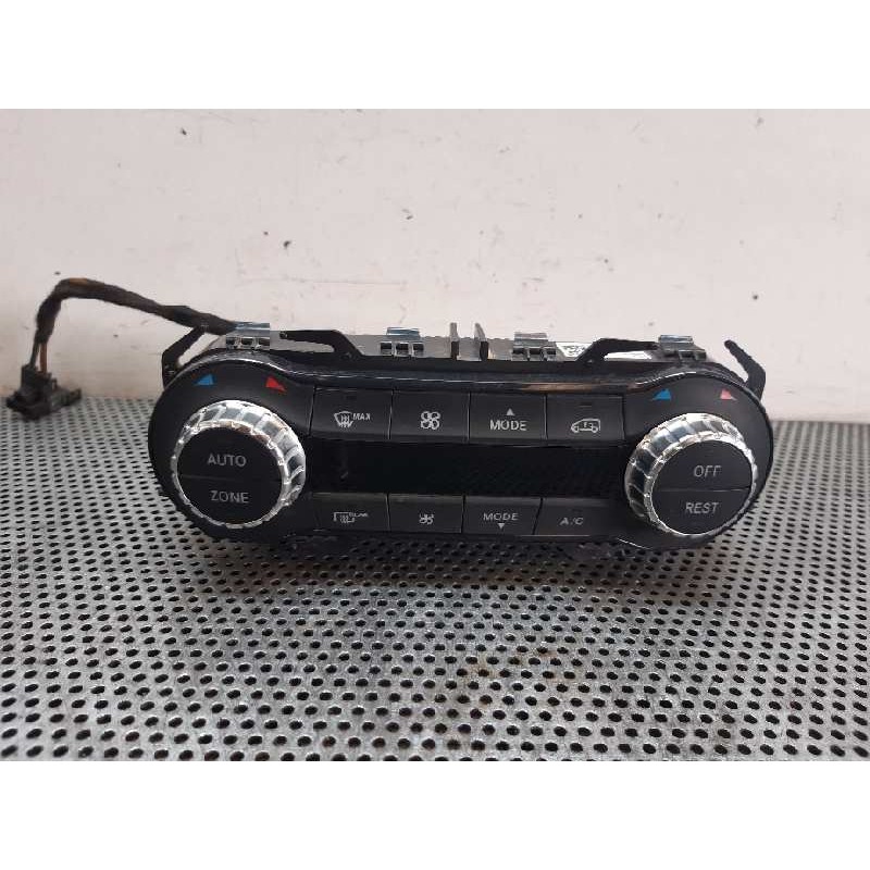 Recambio de mando climatizador para mercedes-benz clase gla (w156) gla 180 (156.942) referencia OEM IAM A20469008415 A2469010805