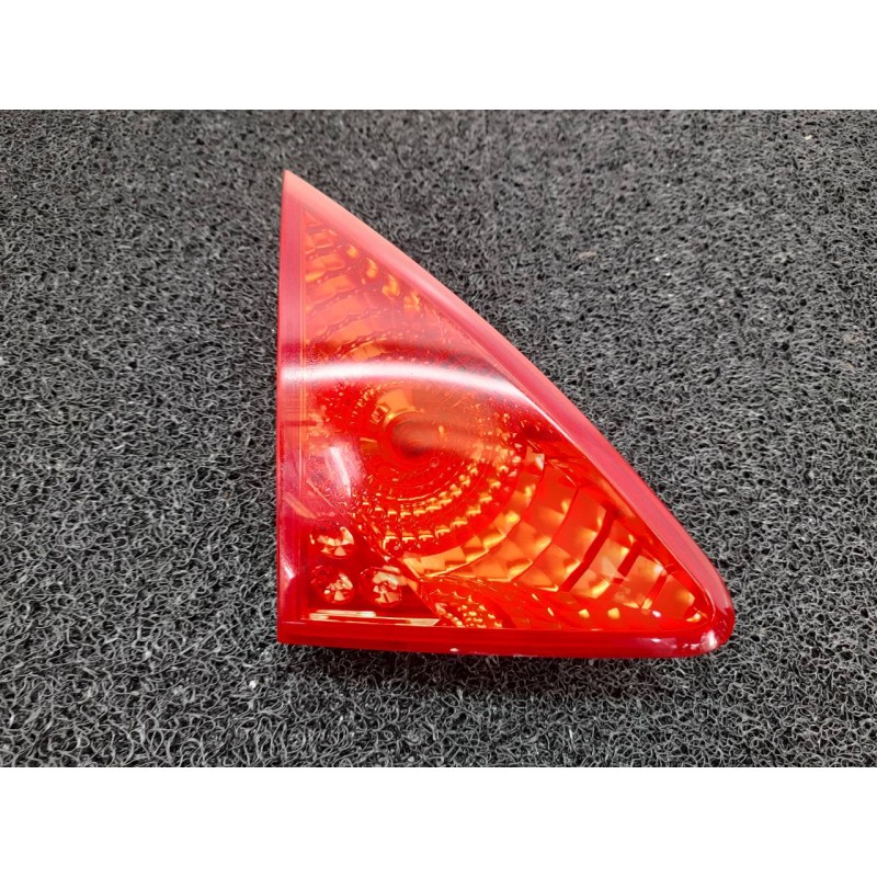 Recambio de piloto trasero izquierdo interior para peugeot 3008 active referencia OEM IAM 96833461080  