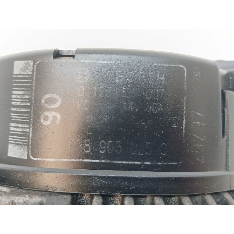 Recambio de alternador para volkswagen polo iii (6n1) 100 1.4 16v referencia OEM IAM 012332007 - Negro 2