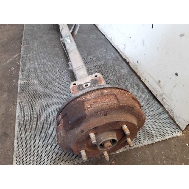 Recambio de puente trasero para ford transit caja cerrada, media (fy) (2000 =>) ft 300 2.0 referencia OEM IAM - Blanco 2