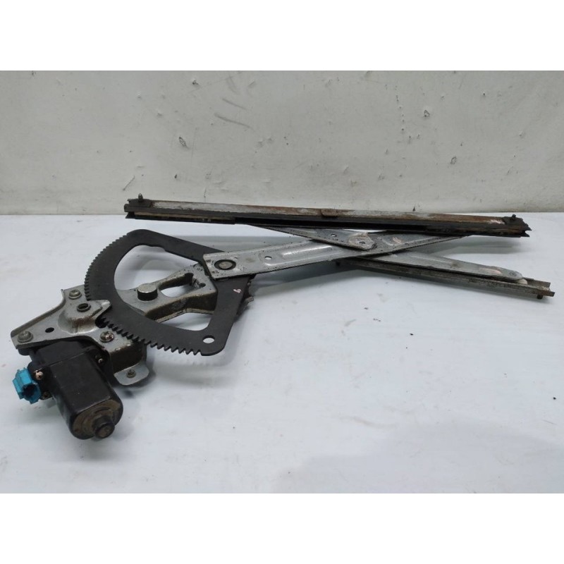 Recambio de elevalunas delantero derecho para daewoo tacuma 1.6 cat referencia OEM IAM   