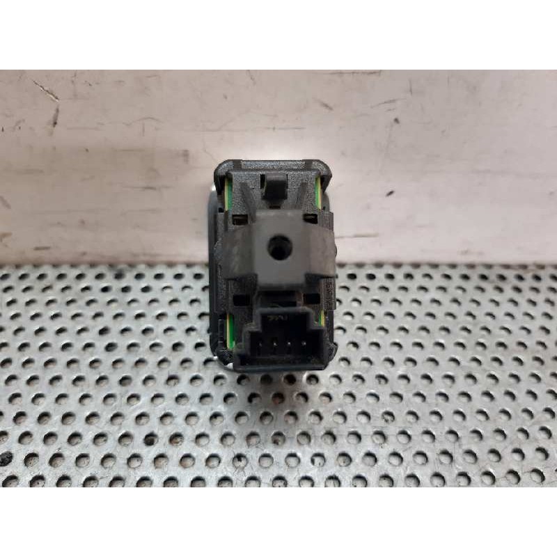 Recambio de mando elevalunas trasero derecho para mercedes-benz clase gla (w156) gla 180 (156.942) referencia OEM IAM A204905810 - Blanco 2