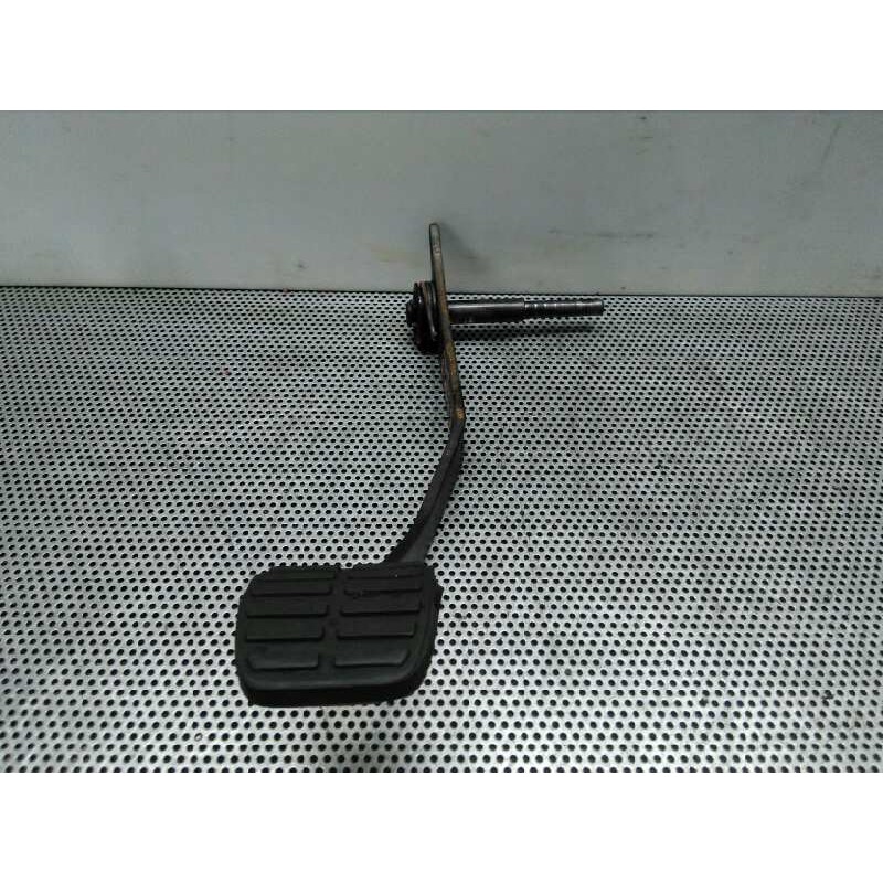Recambio de pedal embrague para mercedes-benz mb 180 2.4d referencia OEM IAM   