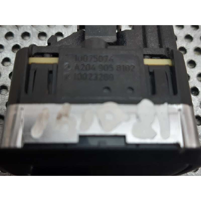 Recambio de mando elevalunas trasero derecho para mercedes-benz clase gla (w156) gla 180 (156.942) referencia OEM IAM A204905810 - Blanco 3