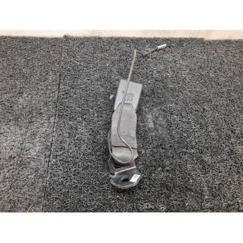 ENGANCHE CINTURON TRASERO CENTRAL 13427737 13427758 627823000
