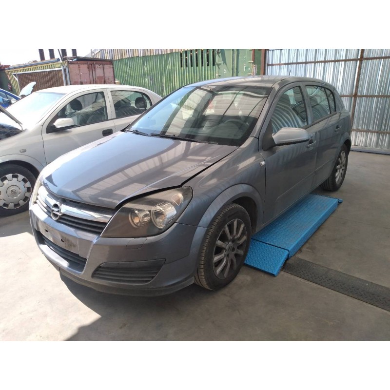 opel astra h berlina del año 2006