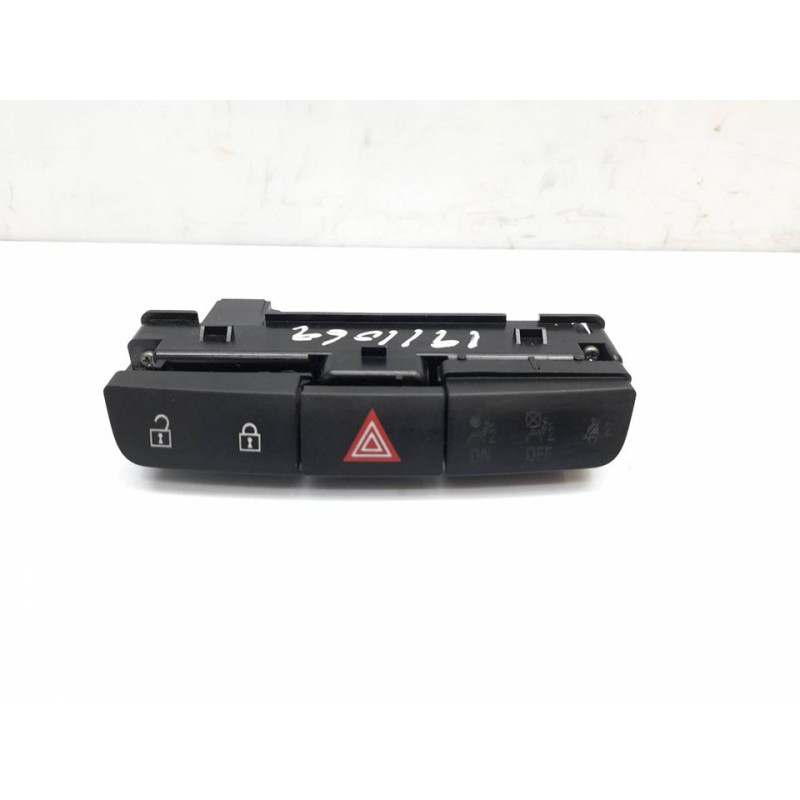 Recambio de warning para opel insignia berlina cosmo referencia OEM IAM   