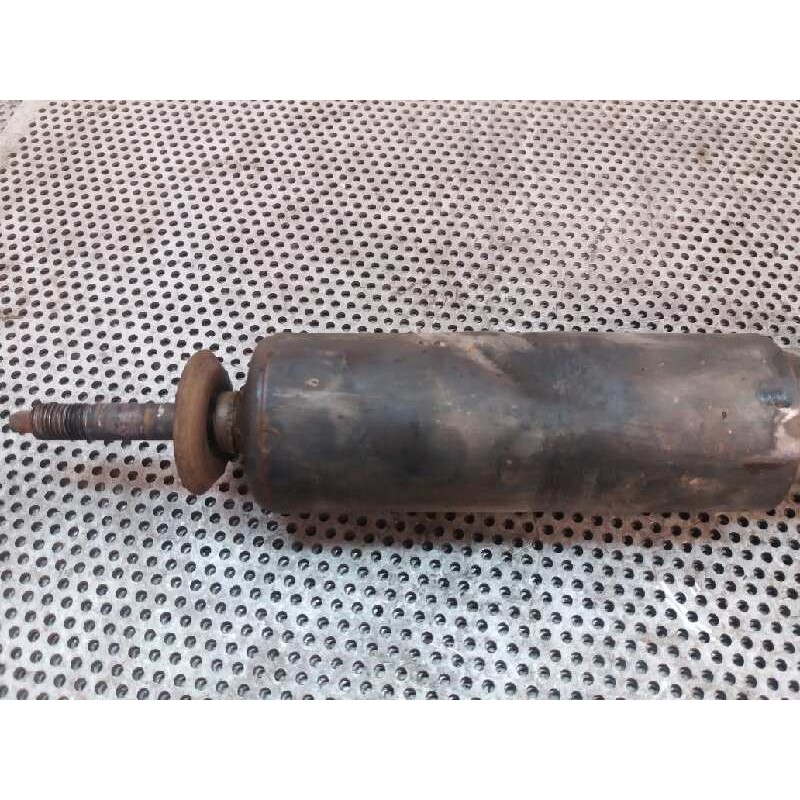 Recambio de amortiguador delantero derecho para nissan pick-up (d22) 2.5 diesel referencia OEM IAM - Blanco 2