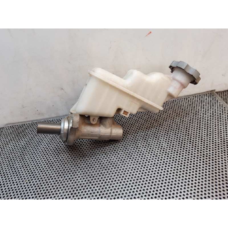 Recambio de bomba freno para kia rio concept referencia OEM IAM 20254  MANDO