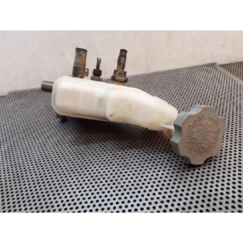 Recambio de bomba freno para kia rio concept referencia OEM IAM 20254  MANDO - Blanco 4