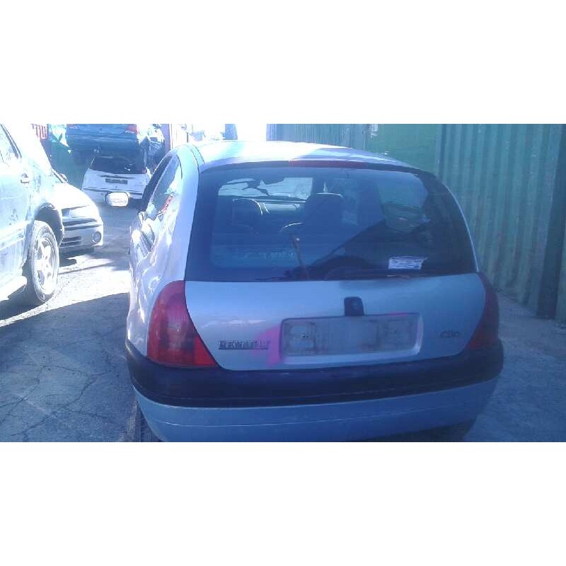 renault clio ii fase i (b/cbo) del año 2001