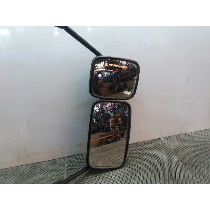 Recambio de retrovisor derecho para nissan serie l 35.08 referencia OEM IAM   