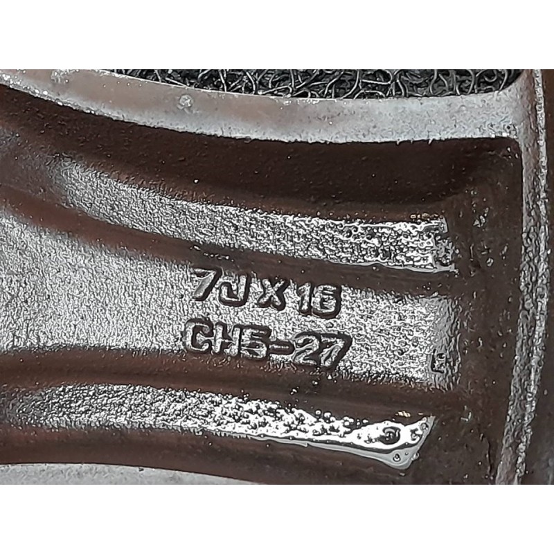 Recambio de llanta para peugeot 807 st pack referencia OEM IAM 7JX16 CH527 11085 5