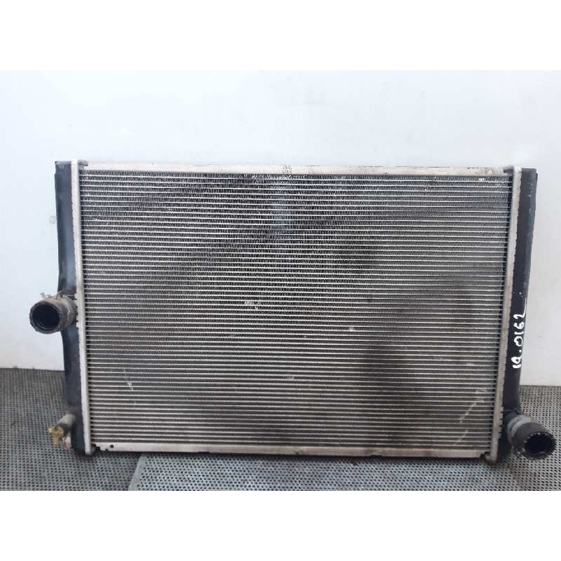 Recambio de radiador agua para toyota auris active referencia OEM IAM DT4221343070  