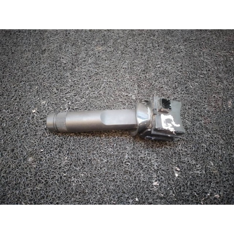 Recambio de mando limpia para opel corsa e selective referencia OEM IAM 95433818 72930110202 - Blanco 2