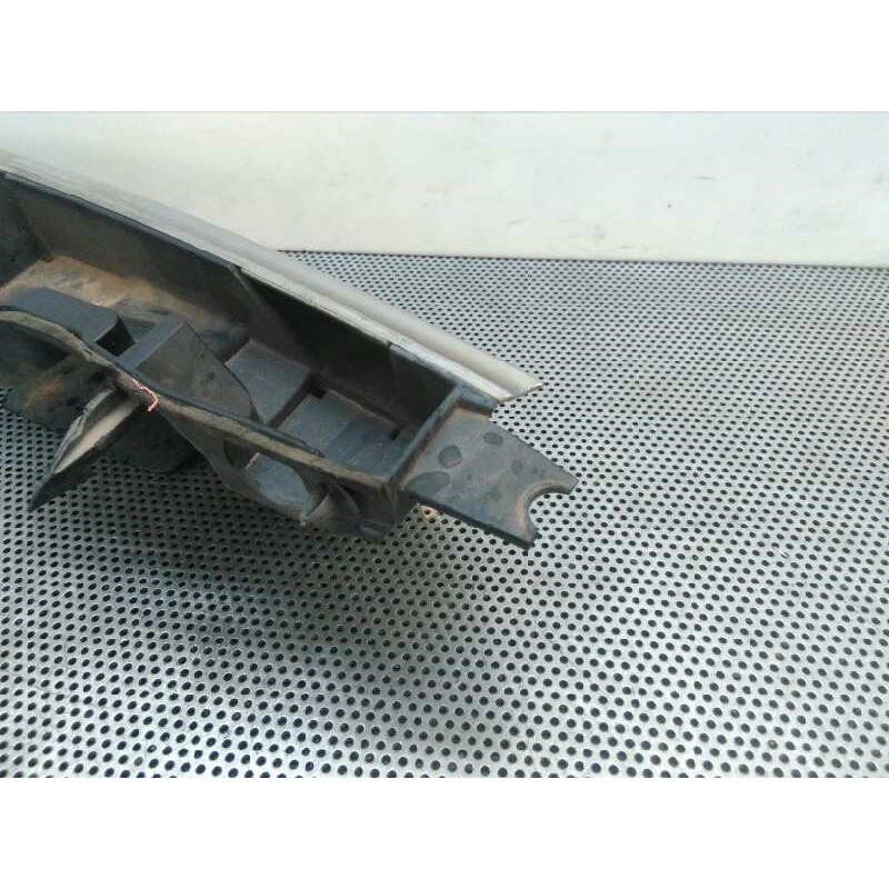 Recambio de rejilla delantera para mazda 323 berlina f/s (bj) 2.0 turbodiesel referencia OEM IAM - Azul 2