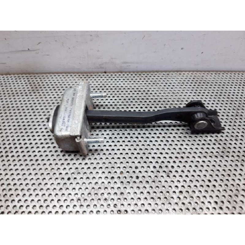 Recambio de retenedor puerta trasera derecha para ford focus lim. (cb4) titanium referencia OEM IAM - Blanco 2