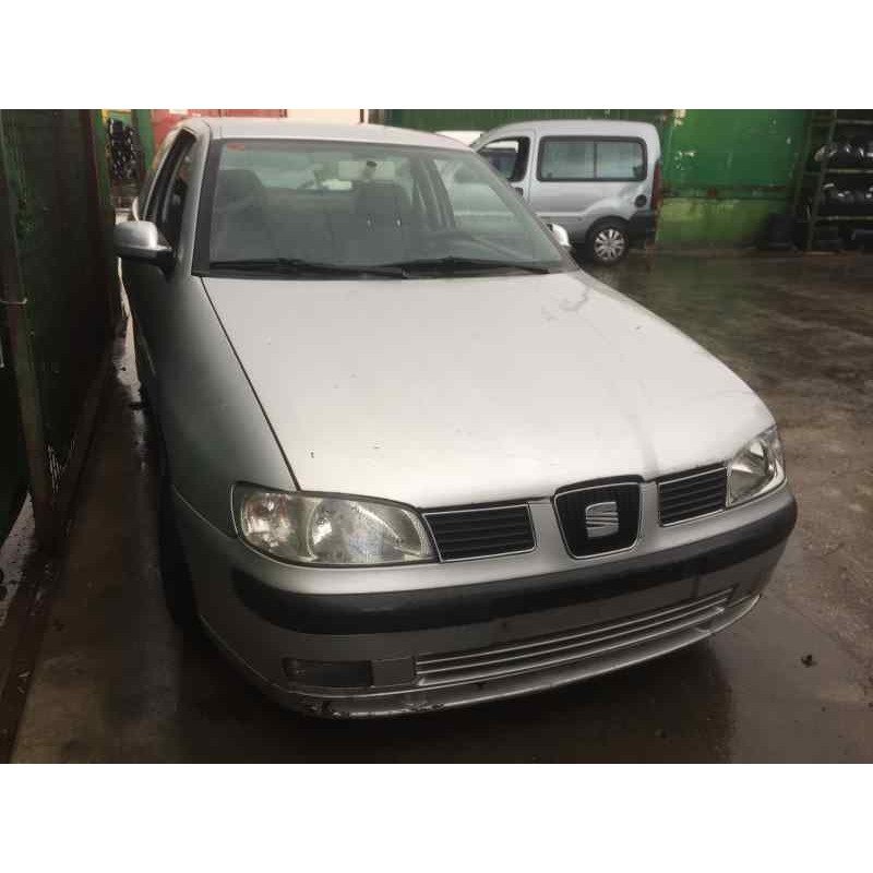 seat ibiza (6k1) del año 2000
