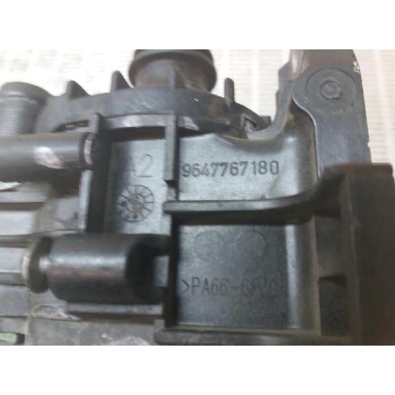 Recambio de termostato para citroën c4 berlina 1.6 16v hdi referencia OEM IAM 9647767180 - Rojo 3