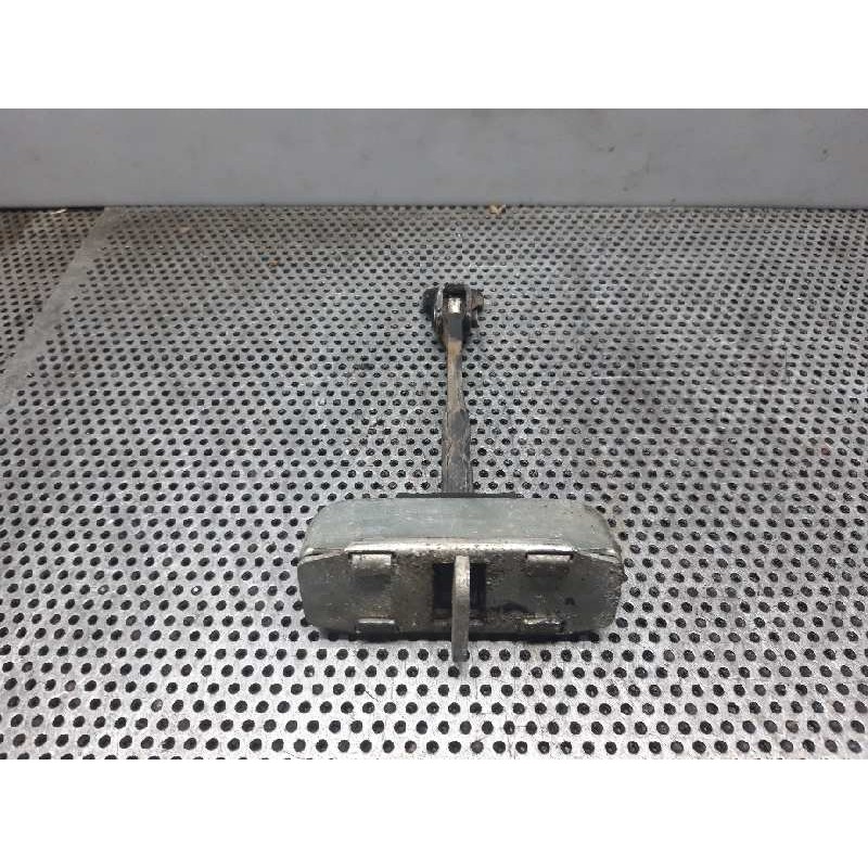 Recambio de retenedor puerta trasera derecha para toyota auris active referencia OEM IAM - Gris 3