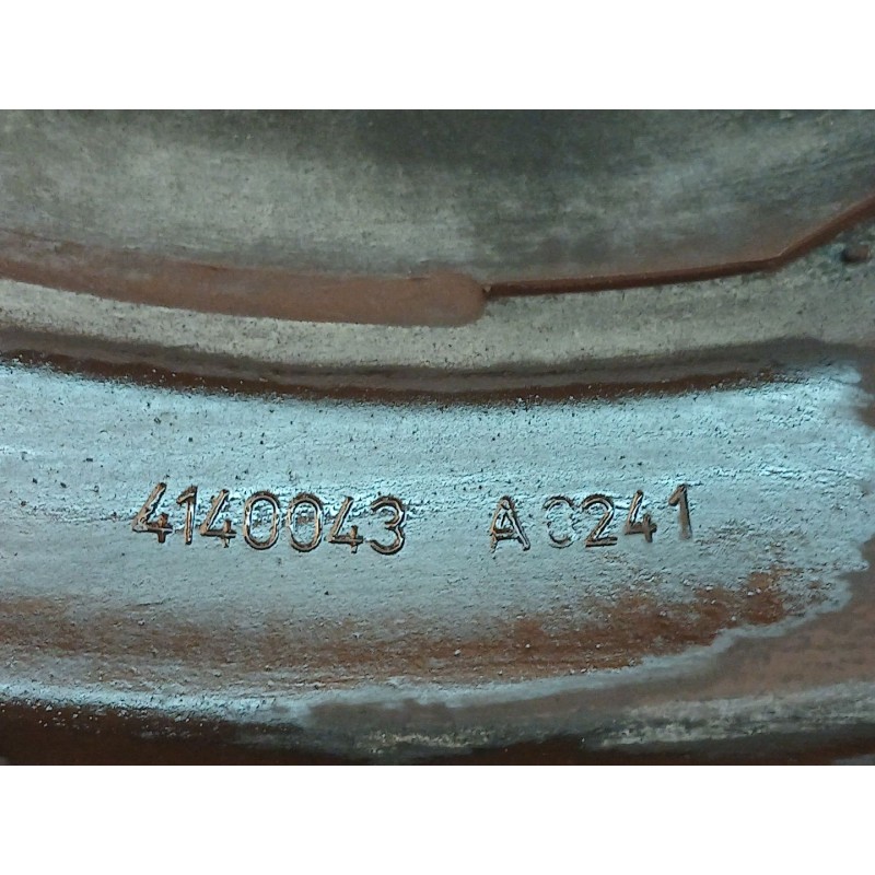 Recambio de llanta para toyota aygo (_b1_) 1.0 (kgb10_) referencia OEM IAM 4140043A0241 - Blanco 2