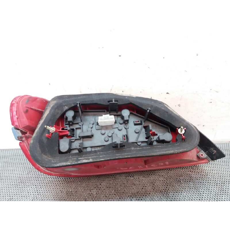 Recambio de piloto trasero derecho para peugeot 406 berlina (s1/s2) srdt referencia OEM IAM 2