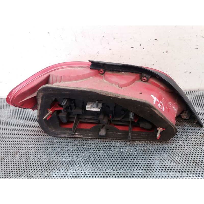 Recambio de piloto trasero derecho para peugeot 406 berlina (s1/s2) srdt referencia OEM IAM 3