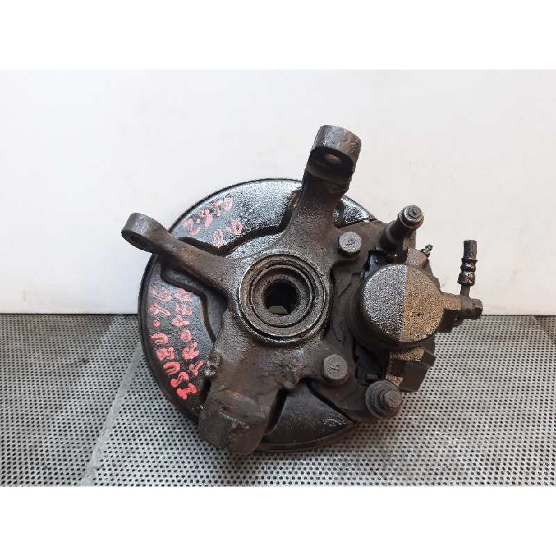 Recambio de mangueta delantera izquierda para isuzu gemini referencia OEM IAM  93971 2