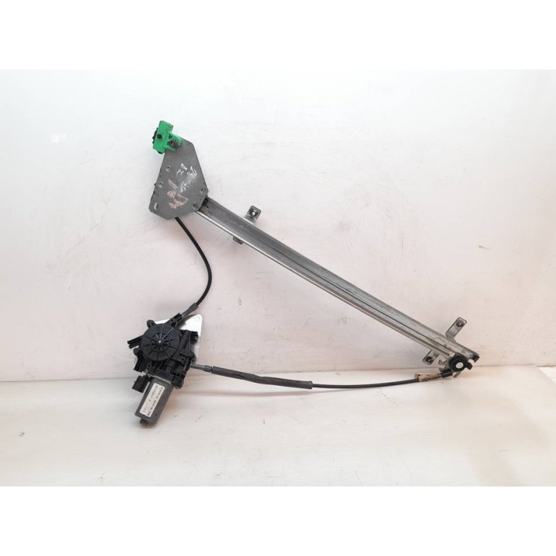 Recambio de elevalunas delantero izquierdo para nissan vanette cargo (hc23) familiar (5 asientos) referencia OEM IAM D393800 - Azul 3