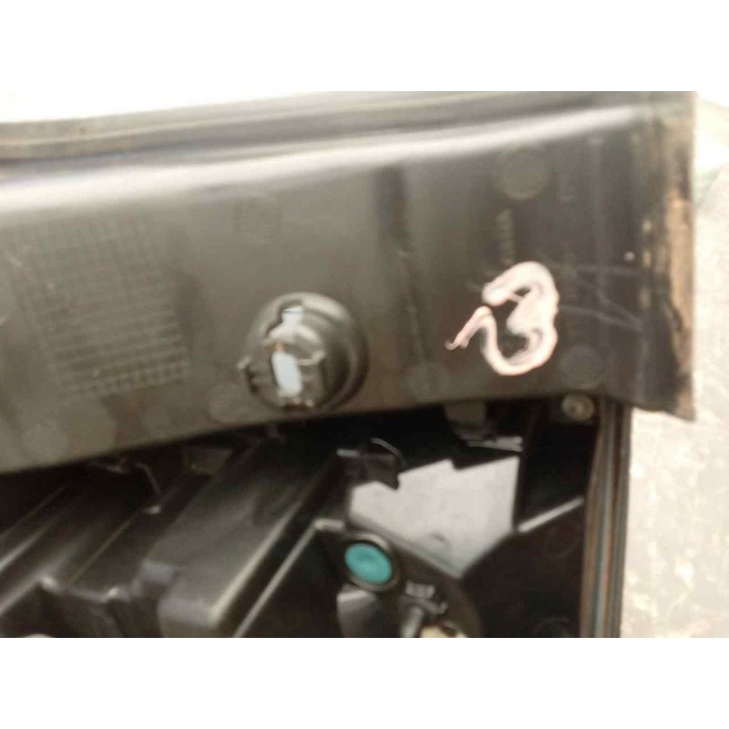 Recambio de piloto trasero derecho interior para ford kuga (cbs) titanium referencia OEM IAM - Negro 7