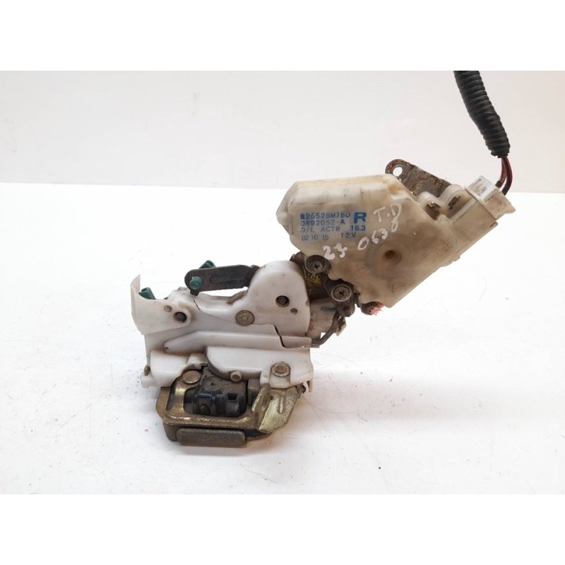 Recambio de cerradura puerta trasera derecha para nissan almera tino (v10m) comfort referencia OEM IAM 82552BM760 - Gris 2