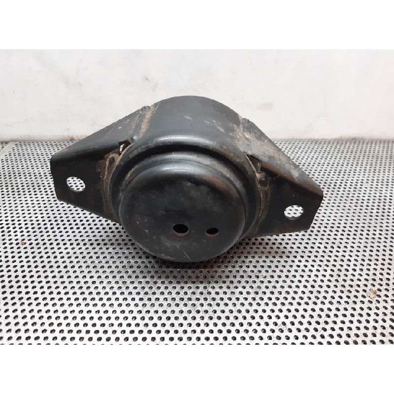 Recambio de soporte motor izquierdo para land rover discovery (lt) td5 referencia OEM IAM   