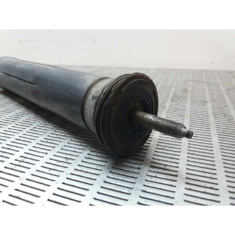 Recambio de amortiguador trasero izquierdo para peugeot 107 1.0 cat (384f) referencia OEM IAM - Rojo 2