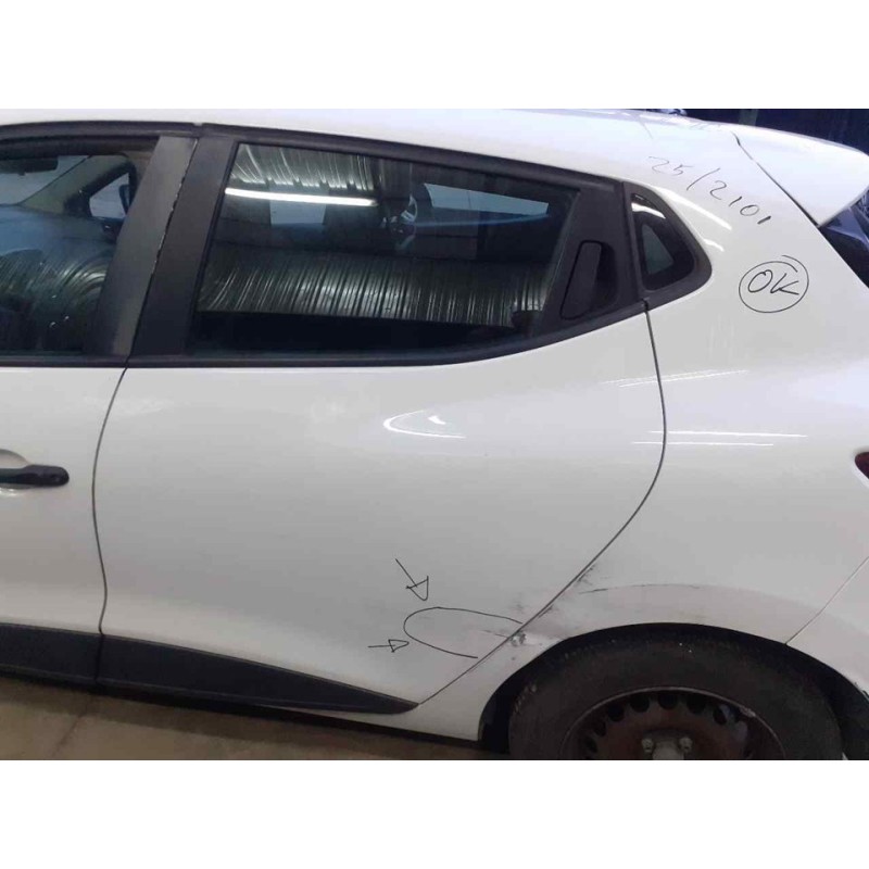 Recambio de puerta trasera izquierda para renault clio iv authentique referencia OEM IAM   