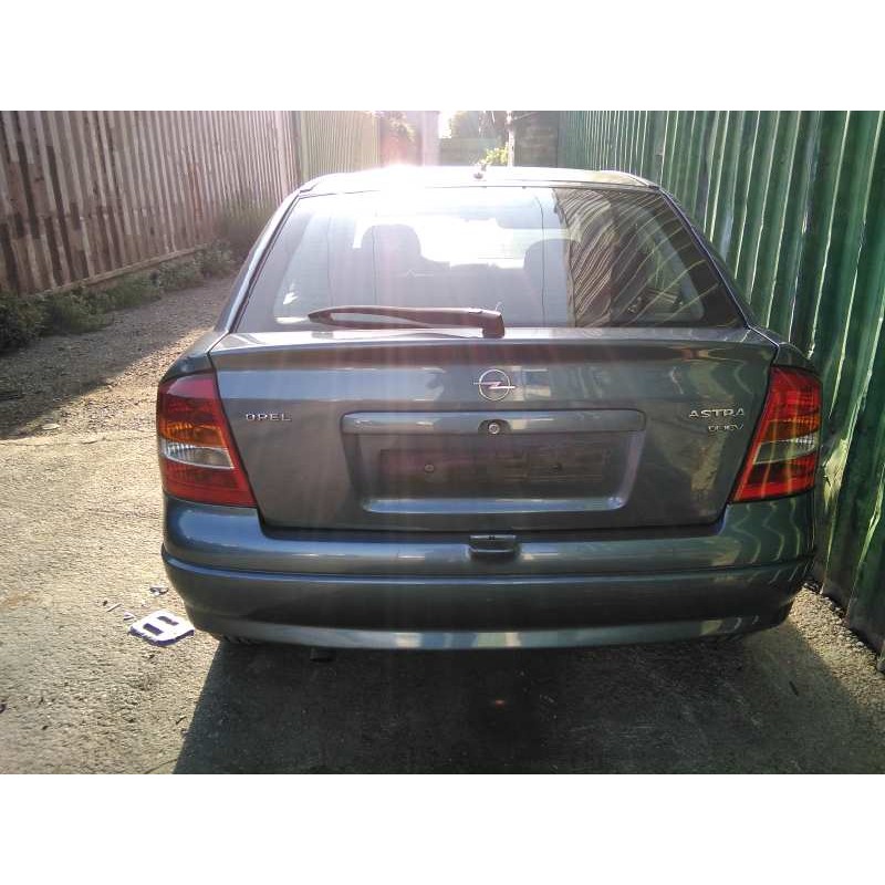 opel astra g berlina del año 1998