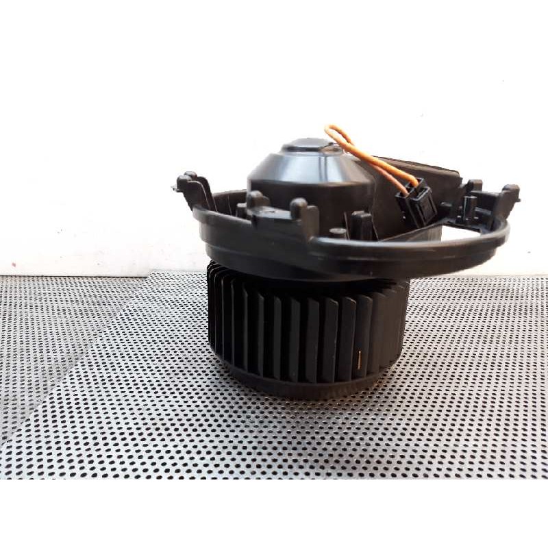 Recambio de motor calefaccion para mercedes-benz clase gla (w156) gla 180 (156.942) referencia OEM IAM A2469061601 CZ1163600756 