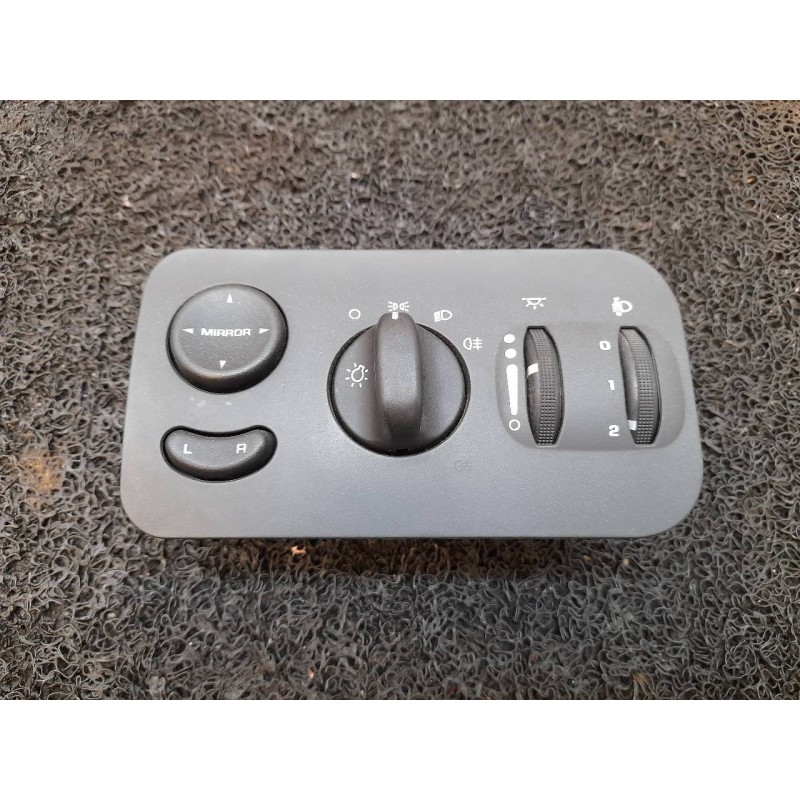 Recambio de mando luces para chrysler voyager (rg) 2.5 crd se referencia OEM IAM 2108032 39754D 0YC311DVAE
