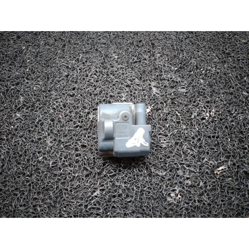 Recambio de motor cierre tapa combustible para smart coupe fortwo coupe mhd (52kw) (451.380) referencia OEM IAM 896104Q03