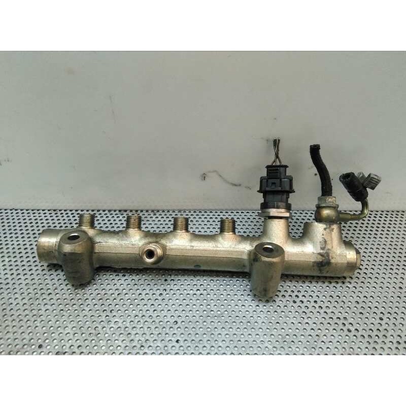 Recambio de rampa inyectora para opel astra gtc 1.7 16v cdti referencia OEM IAM 0445214094  
