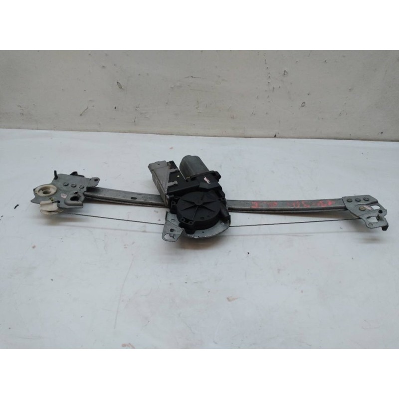 Recambio de elevalunas delantero izquierdo para citroën c3 1.4 referencia OEM IAM 400619 TEMIC/6482 