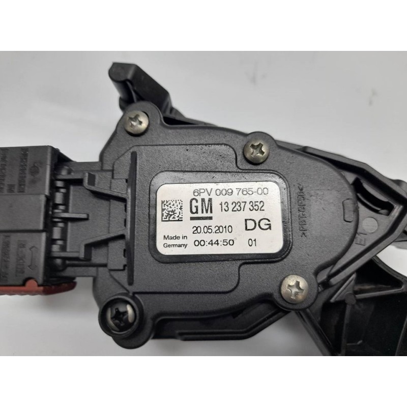 Recambio de potenciometro pedal para opel insignia berlina cosmo referencia OEM IAM 13237352 6PV00976500 - Negro 3