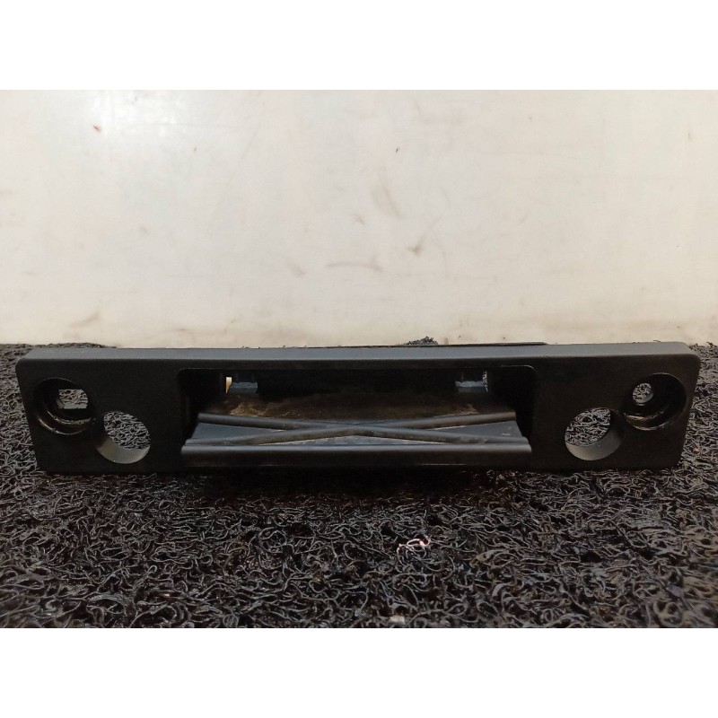Recambio de maneta exterior porton para kia carnival ii 2.9 cdri ex referencia OEM IAM   