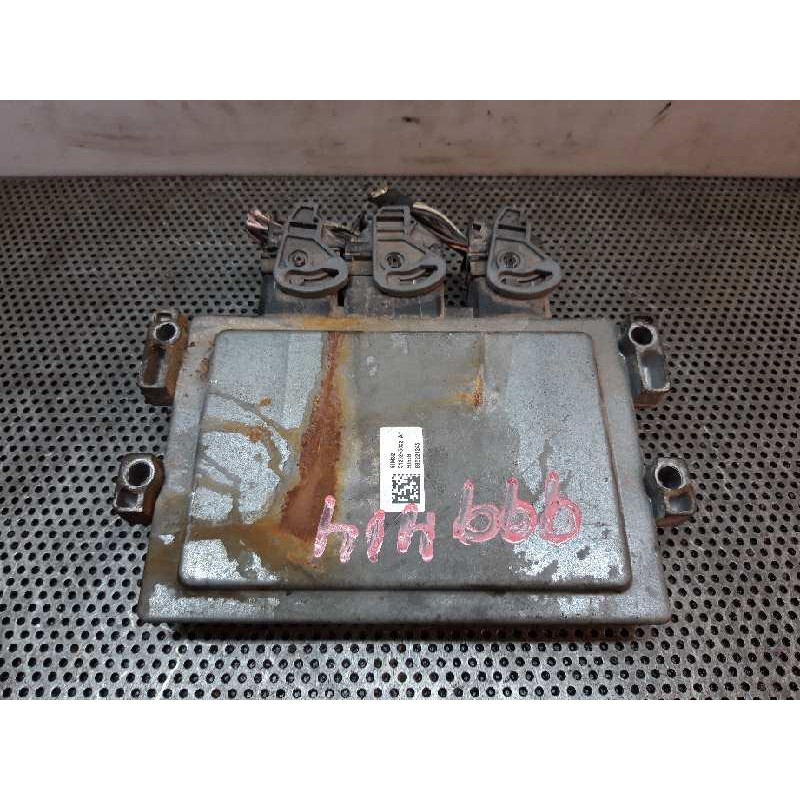 Recambio de centralita motor uce para renault twingo 1.2 referencia OEM IAM 8200774747 S120200113A 8200700695 / SIEMENS