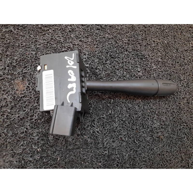 Recambio de mando luces para chrysler voyager (rg) 2.5 crd se referencia OEM IAM 04685711AA 23199 LUCAS 4