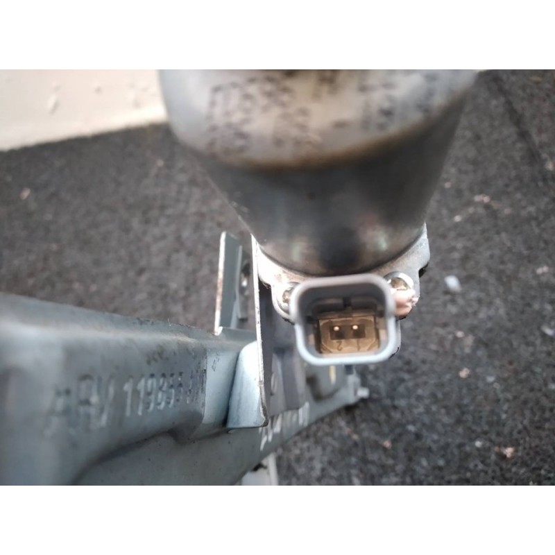 Recambio de elevalunas delantero derecho para peugeot 207 sw sport referencia OEM IAM 3